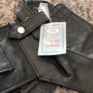 diamond plate genuine leather chaps medium (women)